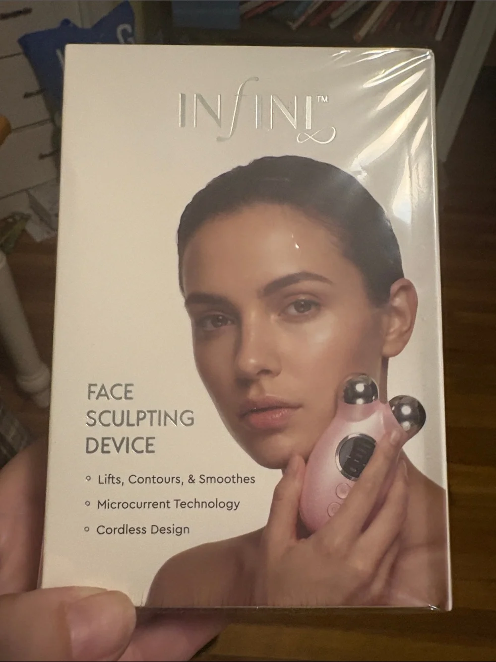 Pink Face Sculpting Device – Microcurrent Lifting Tool